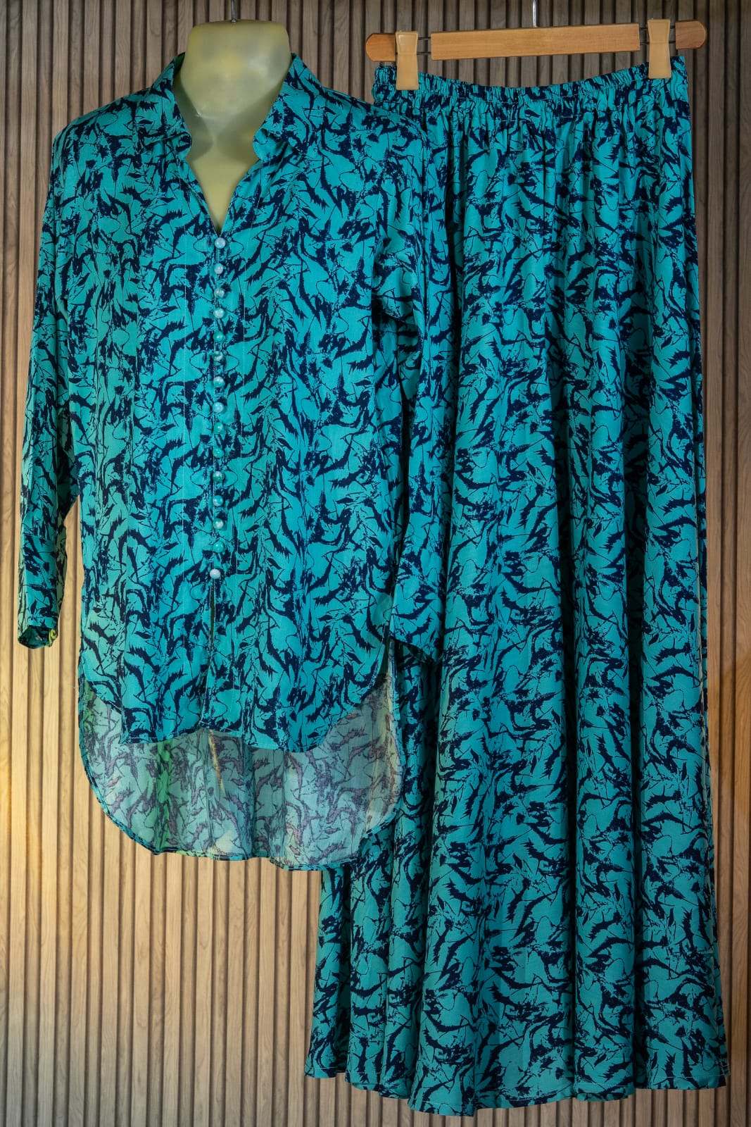 Winter Linen Co-Ord Set for Women – Ocean Depth