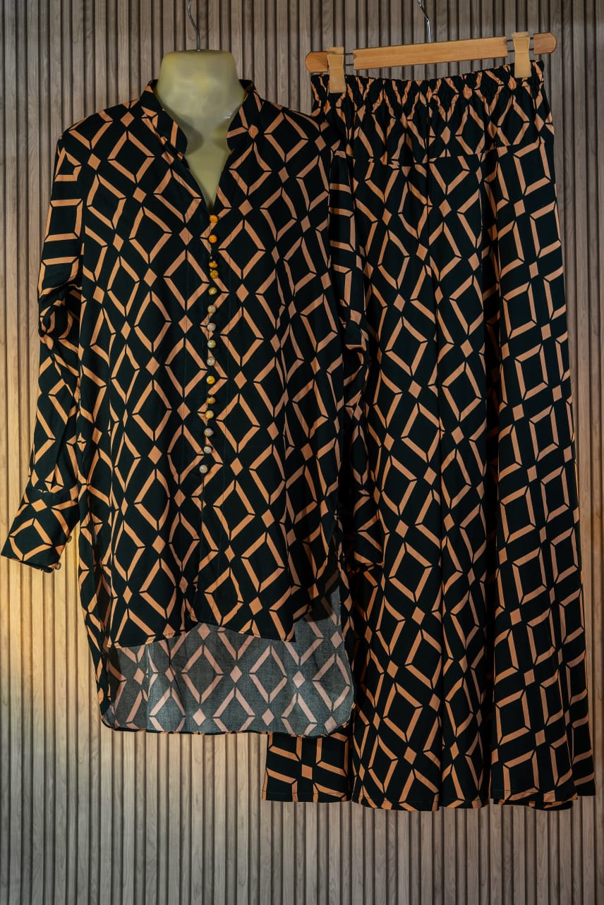 Winter Linen Signature Co-Ord Set – Midnight Noir