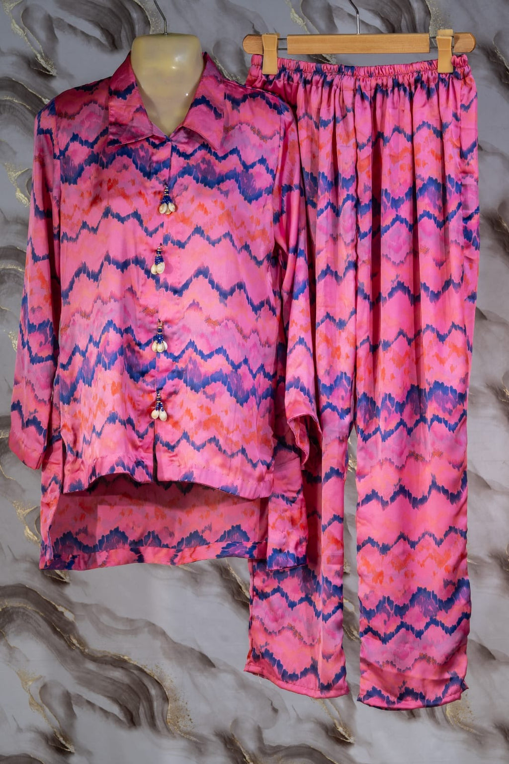 Vibrant Pink and Purple Wave Tunic Set with Bead Embellishments